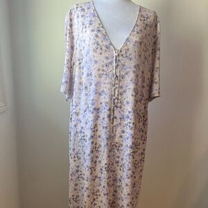 H&M Ivory & Lilac Floral Maxi Dress, Size XXL.  Cottagecore dreams Comfy & Cute